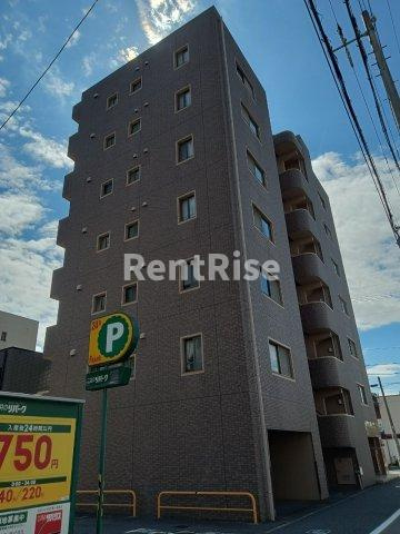 グランド・ノーザンクロスの外観