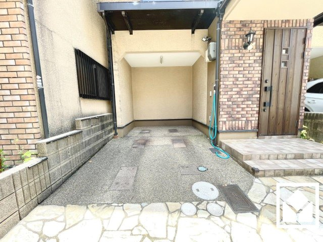 伏見区下鳥羽南円面田町の駐車場