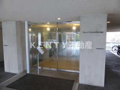 【エントランス】 | バージュアル武蔵小杉 | 建物の内部です