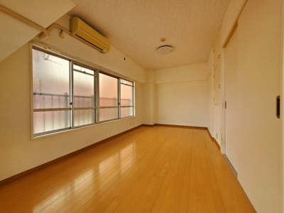 【寝室】 | 健生ビル