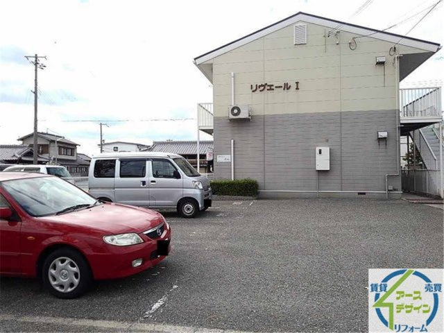 リヴェールⅠの駐車場|駐車スペースもあります