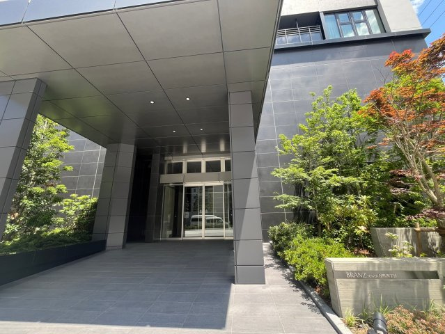 ブランズタワー谷町四丁目のエントランス|清潔なエントランスです