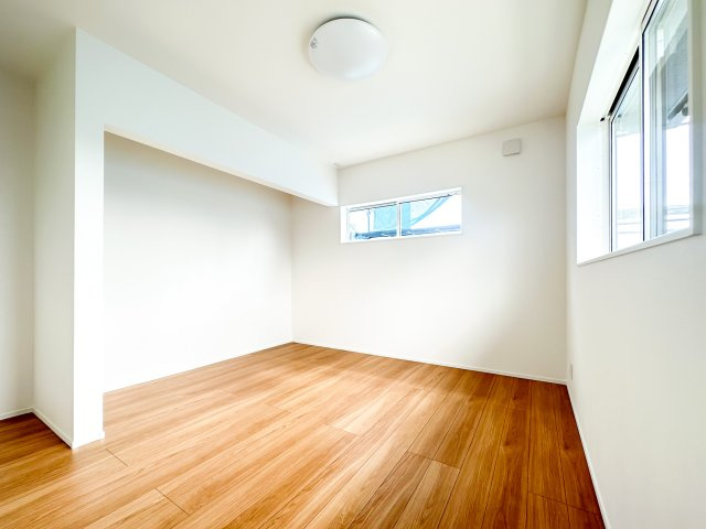 【洋室】 | 鈴鹿市江島本町