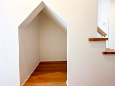 【収納】 | 鈴鹿市江島本町 | 階段下収納