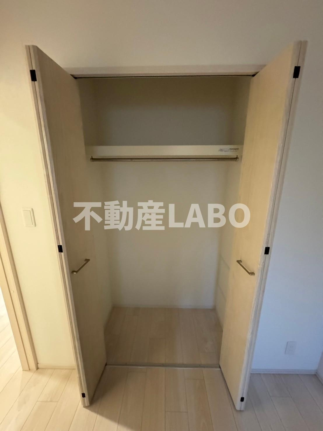 スプランディッド難波WESTIIの収納