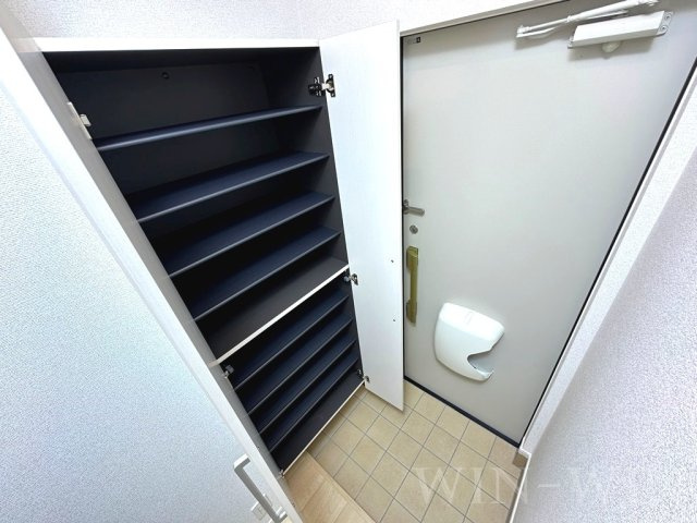 グレイスヴィラ若宮の玄関