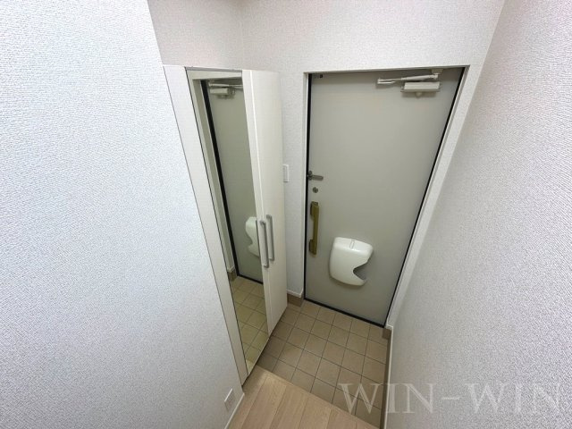 グレイスヴィラ若宮の玄関