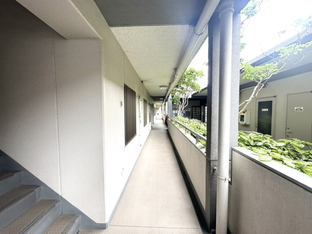 コープ野村長町アークスのその他共用部分|住戸階廊下