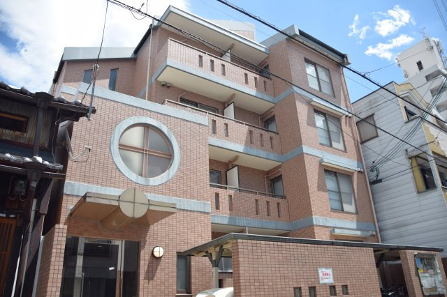 大学生協指定学生会館 プチロワイヤルの外観