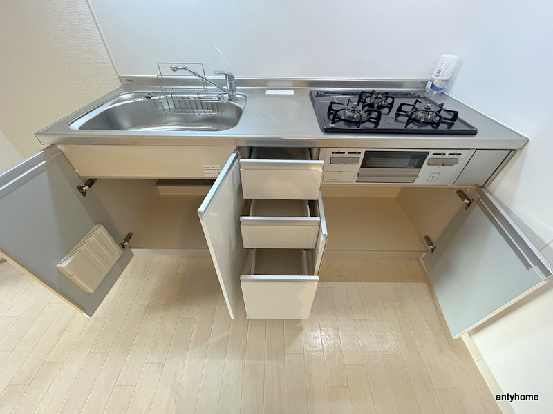 ハイツプライム　仲介手数料無料の収納