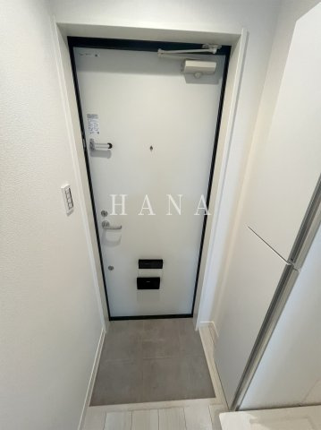 エクセラン西新井大師の玄関