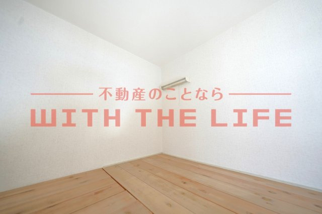 シャトレ津福本町【キャッシュバック対象】の洋室|広々とした洋室です
