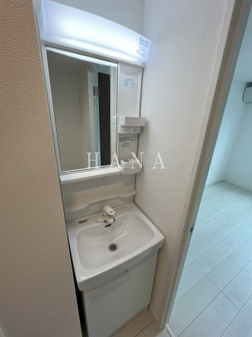エクセラン西新井大師の洗面所