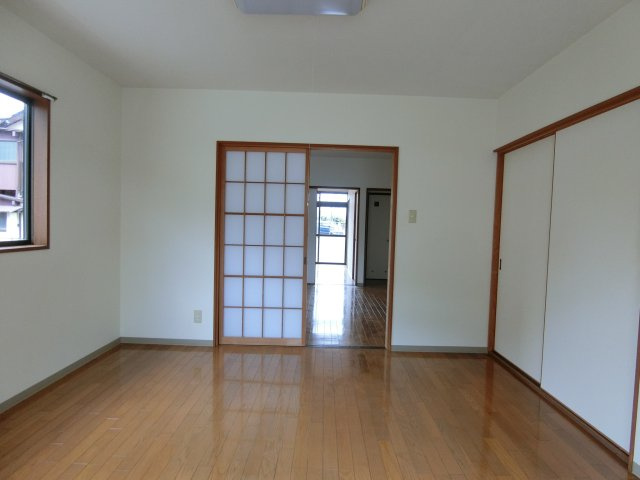 マチルドの洋室