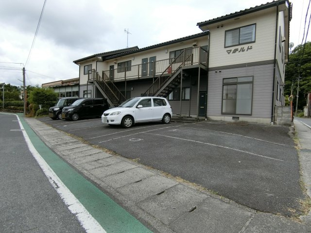 マチルドの駐車場