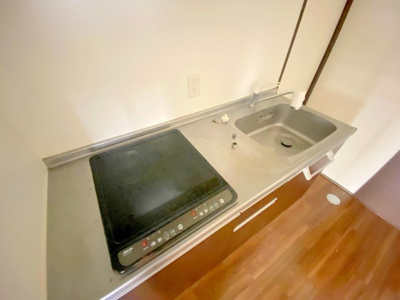 【その他共用部分】 | ソフィアコート光町 | コンロは2口あり、お料理が快適に！