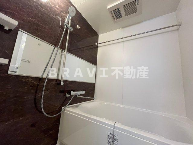 スプランディッド難波WESTⅡの浴室|ゆったり過ごせるお風呂です