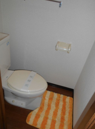 FLEX久留米駅前【キャッシュバック対象】のトイレ|落ち着いた色調のトイレです