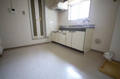 【居間・リビング】 | サンハイツ山中 | リビング（2）