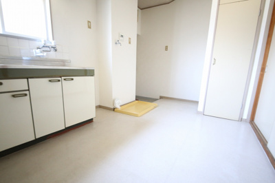 【居間・リビング】 | サンハイツ山中 | リビング（3）