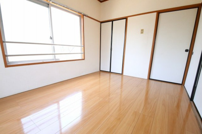 【居間・リビング】 | サンハイツ山中 | 南側洋室（1）