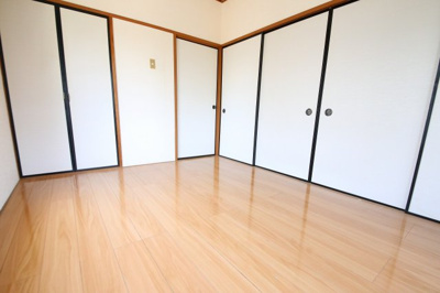 【居間・リビング】 | サンハイツ山中 | 南側洋室（2）