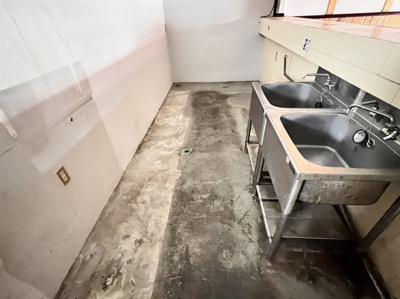 【キッチン】 | 栄店舗