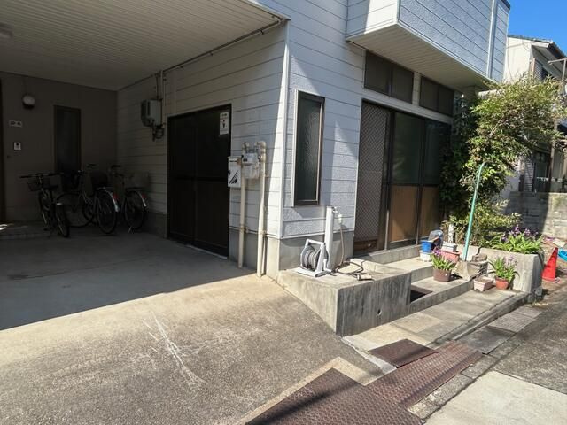姫宮町１丁目倉庫の外観