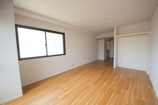 シャンテムーランの居間・リビング