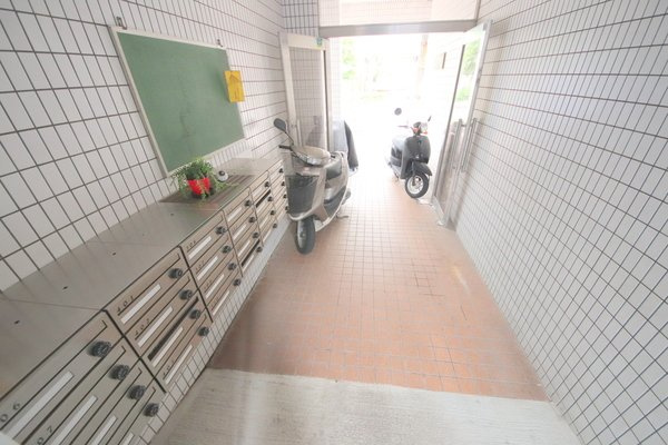 エクセレント河のエントランス