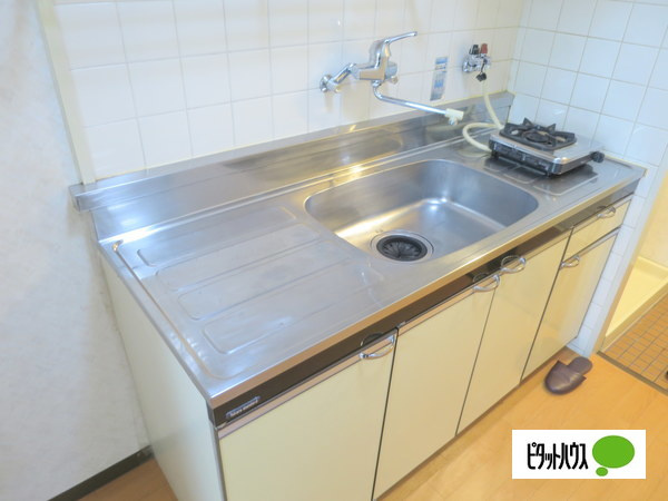 エクセレント河のキッチン