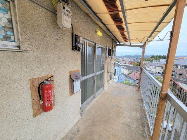 プラスハウスのバルコニー