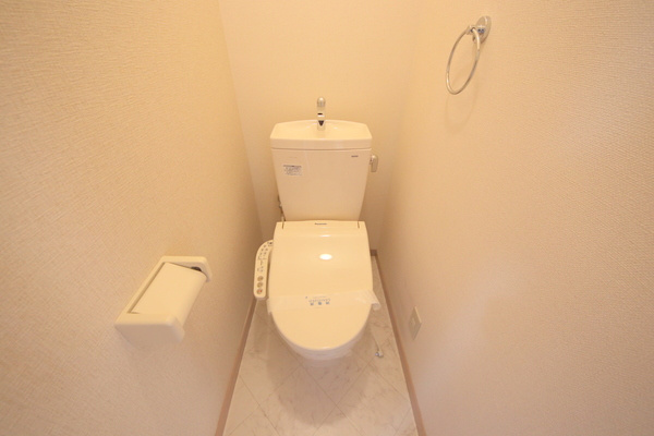 富雄駅前木村ビルのトイレ