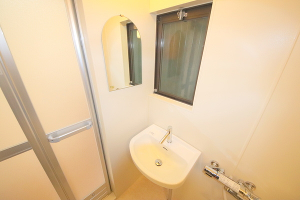 富雄駅前木村ビルの洗面所