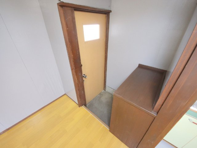 北山荘の玄関