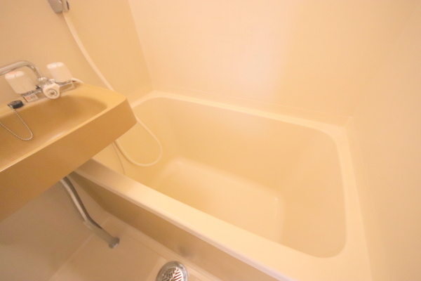 YOUハウスの浴室