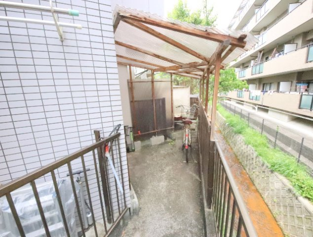 奈良市帝塚山２丁目のアパートのその他