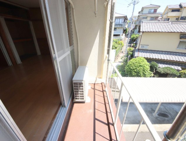 生駒市東松ケ丘の賃貸マンションのその他