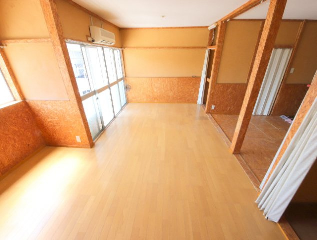 生駒市東松ケ丘の賃貸マンションの内装
