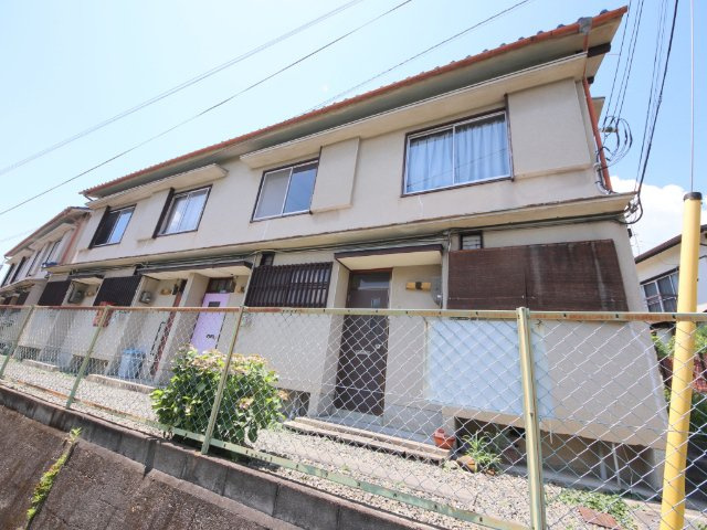 生駒市西旭ケ丘のテラスの外観