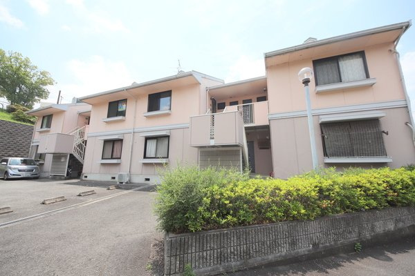 チェリーヒルズの外観