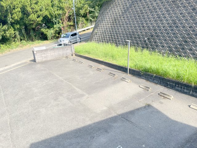 チェリーヒルズの駐車場