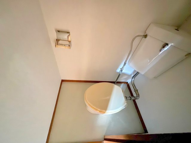 生駒市壱分町の賃貸マンションのトイレ