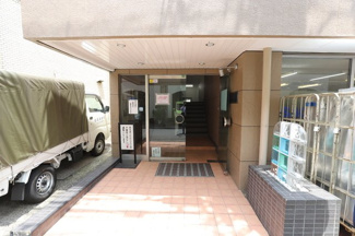 ★建物入り口★