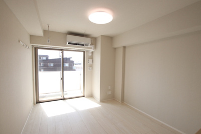 ※照明は設備ではありません。