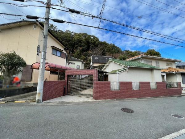 和歌山市打越町　中古戸建の前面道路含む現地写真