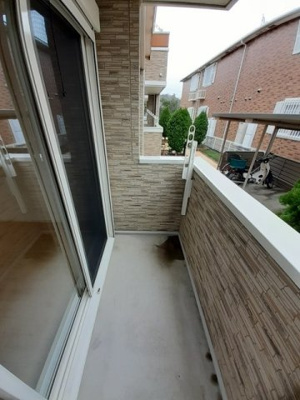 【バルコニー】 | フルールⅡ | 落ち着いた時間を過ごせるバルコニーです