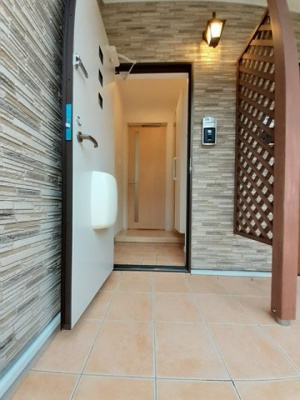 【玄関】 | フルールⅡ | 収納もある玄関です