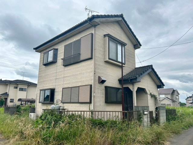 沖渡656貸家の外観