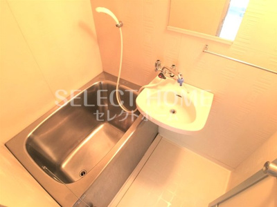 【浴室】 | マンションセンチュリー | お風呂で日々の疲れを落としましょう